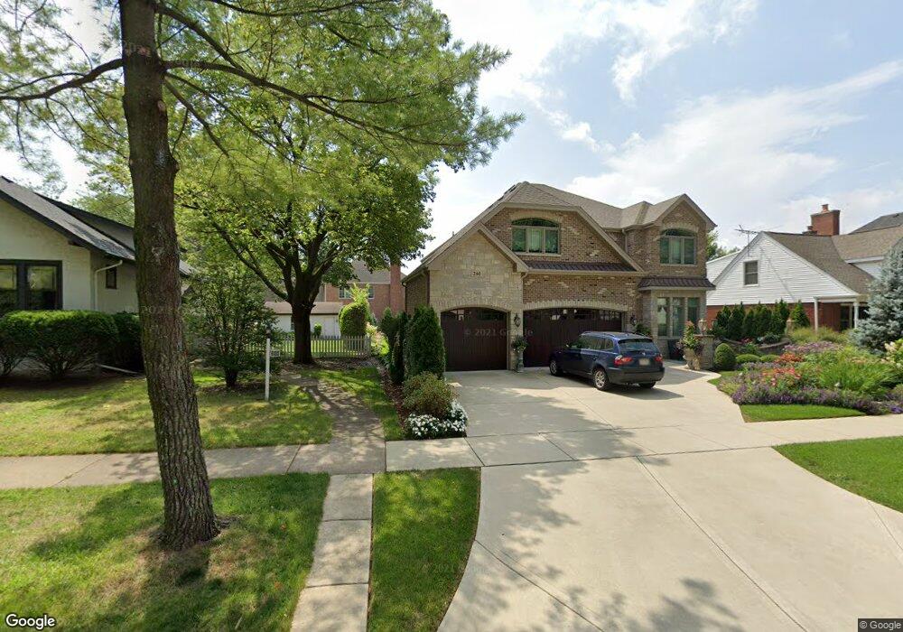 240 E Niagara Ave, Elmhurst, IL 60126 - photo 1