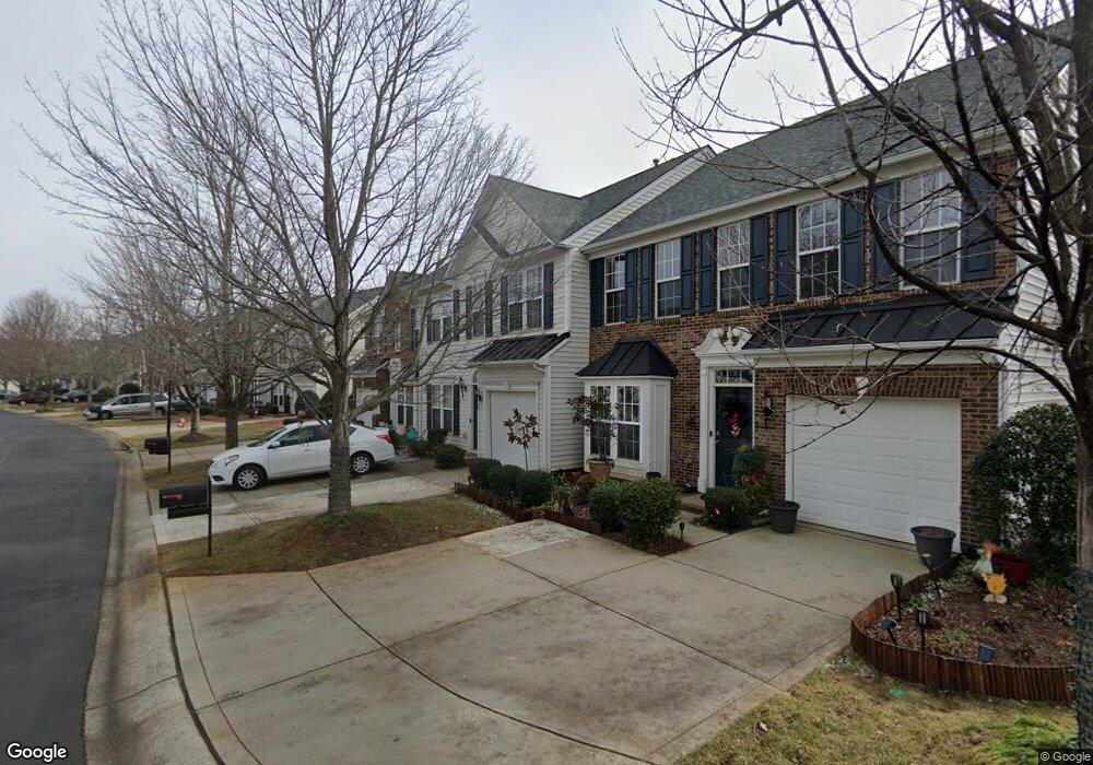 325 Berg Cir, Fort Mill, SC 29715 - photo 1