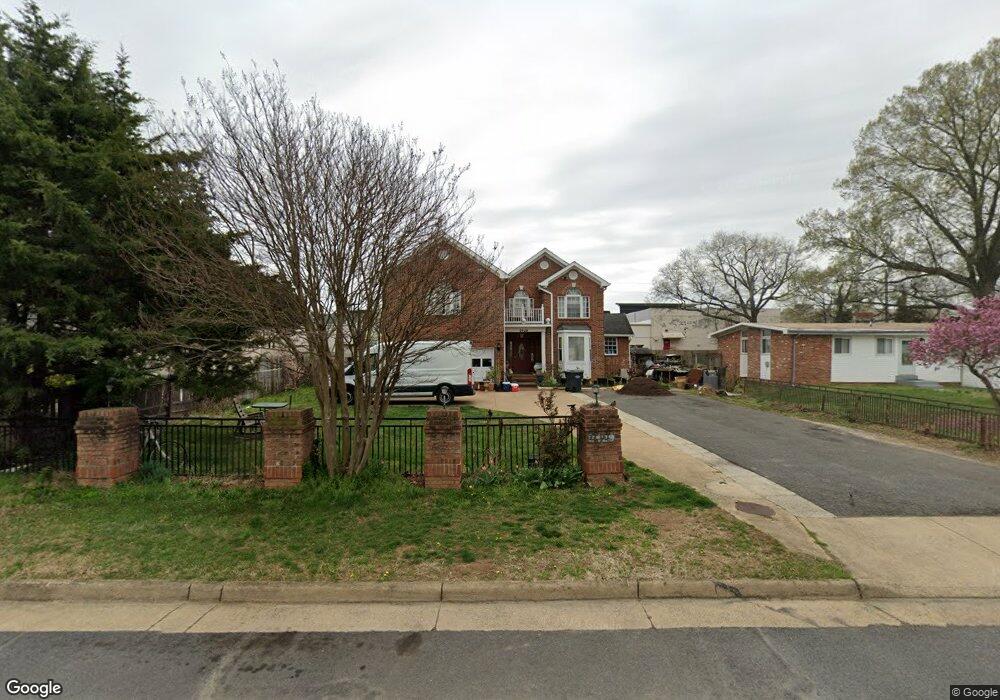 3429 Payne St, Falls Church, VA 22041 - photo 1