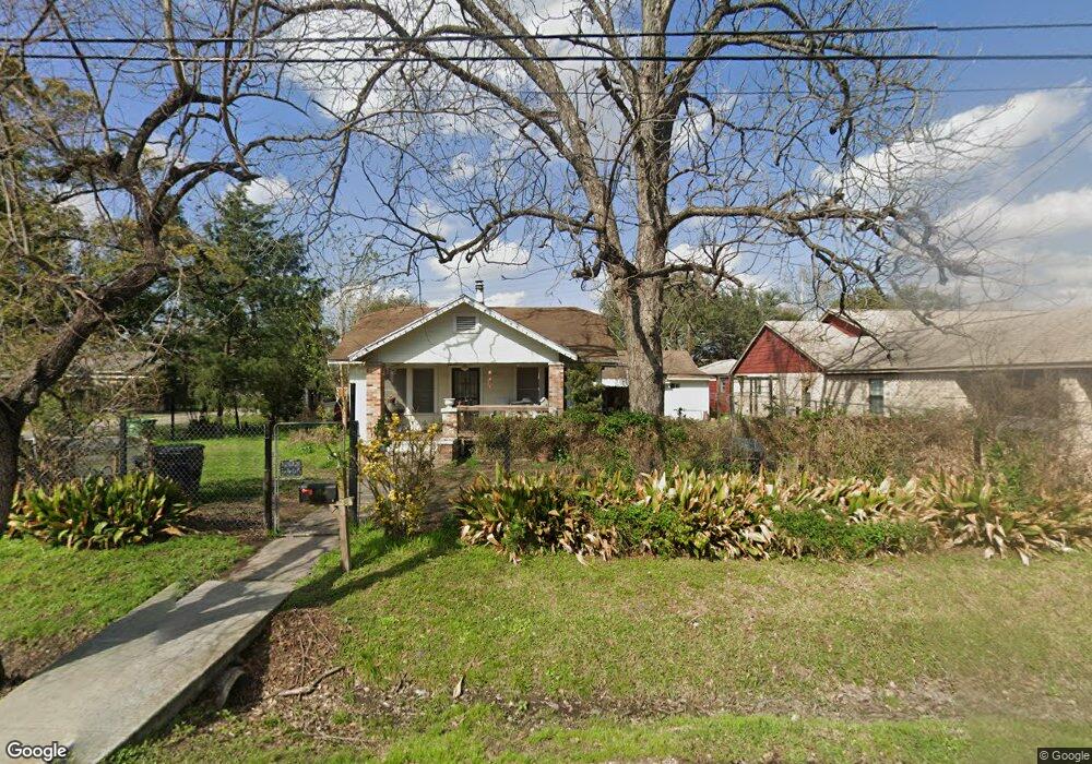 1201 Lindale St, Houston, TX 77022 - photo 1