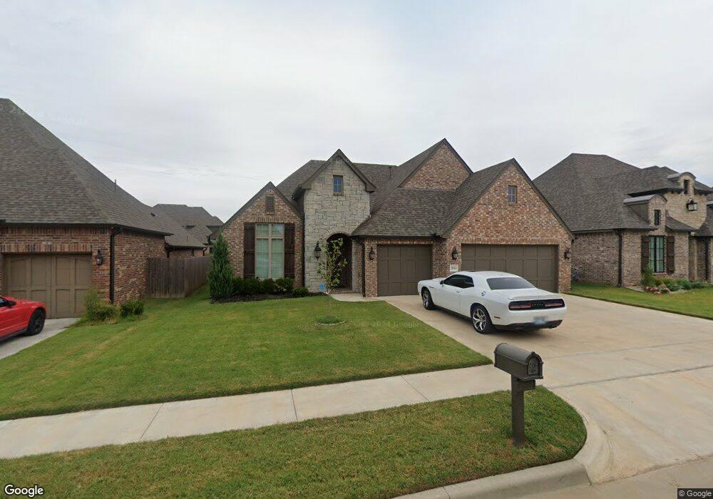 2814 E Quaker St, Broken Arrow, OK 74014 - photo 1