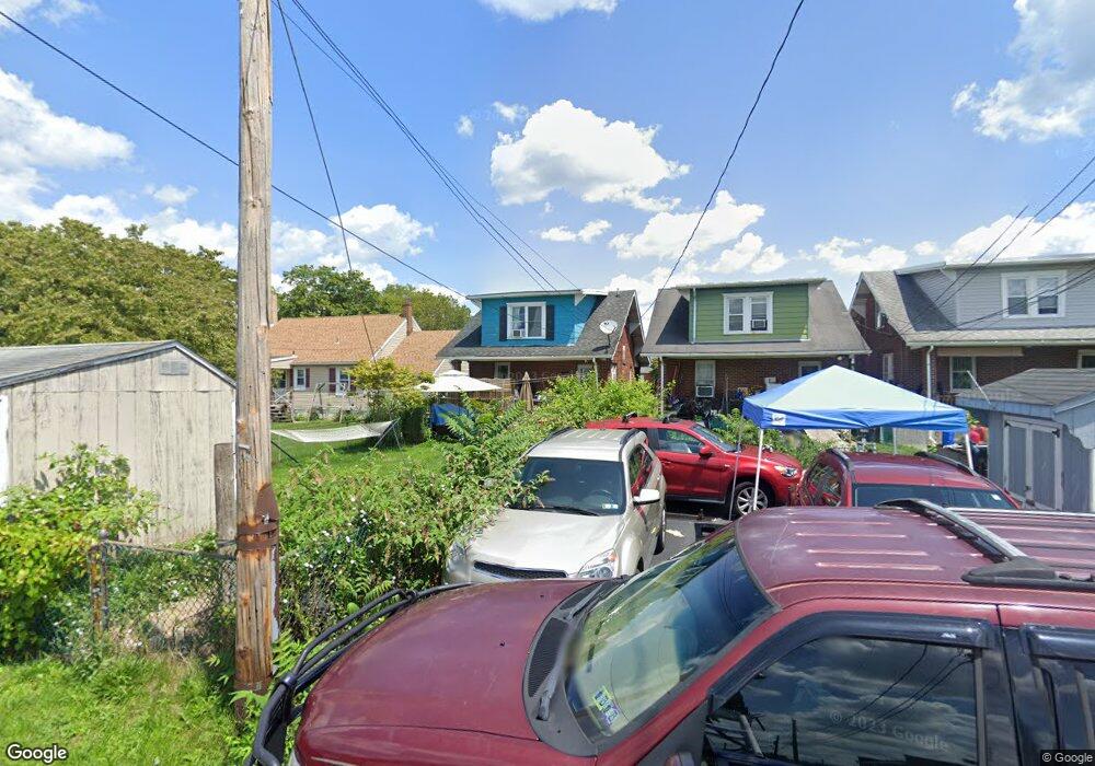 1512 S Race St, Allentown, PA 18103 - photo 1