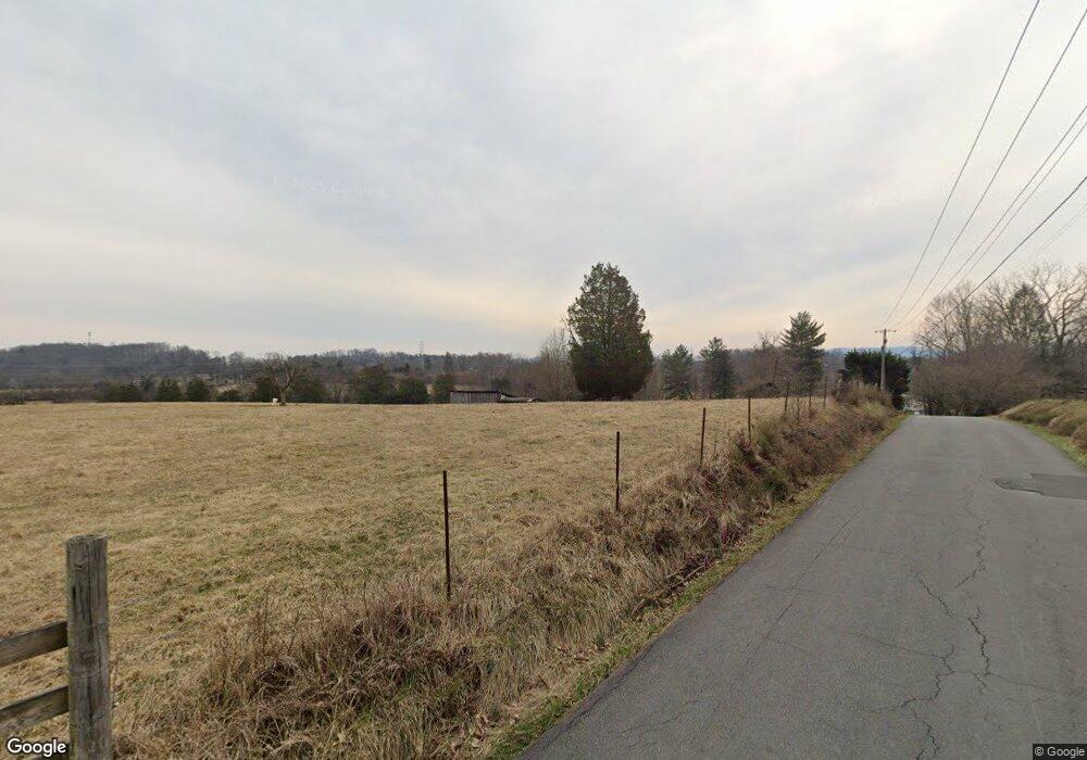 242 Greenlee Rd, Johnson City, TN 37601 - photo 1