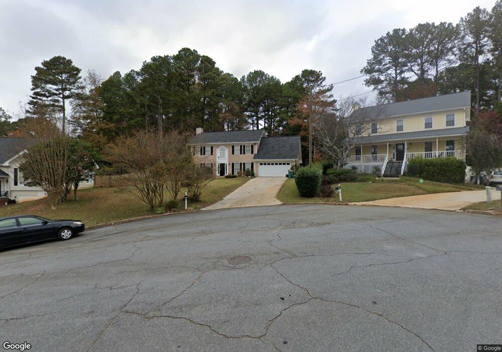 671 Hunters Ct, Lawrenceville, GA 30043 - photo 1