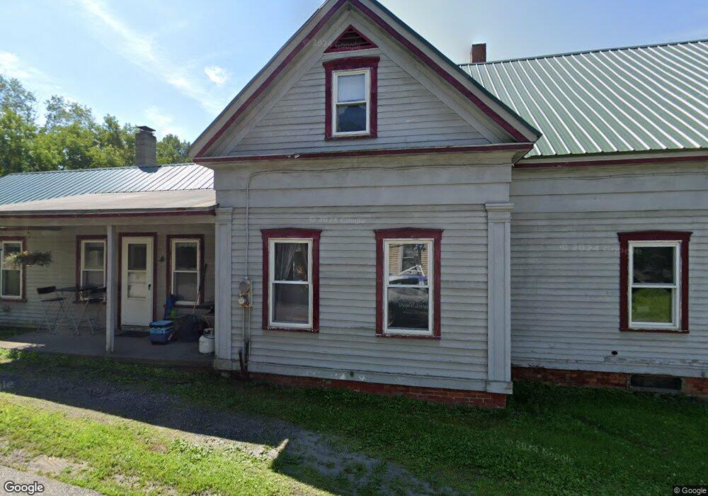 18 Hill St, Saint Johnsbury, VT 05819 - photo 1