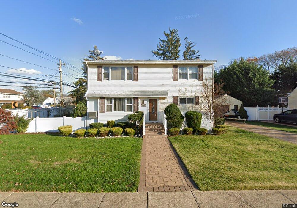 3061 Ellen Terry Dr, Oceanside, NY 11572 - photo 1