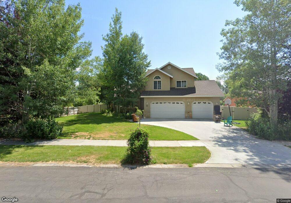 880 N Swiss Farm Cir, Midway, UT 84049 - photo 1