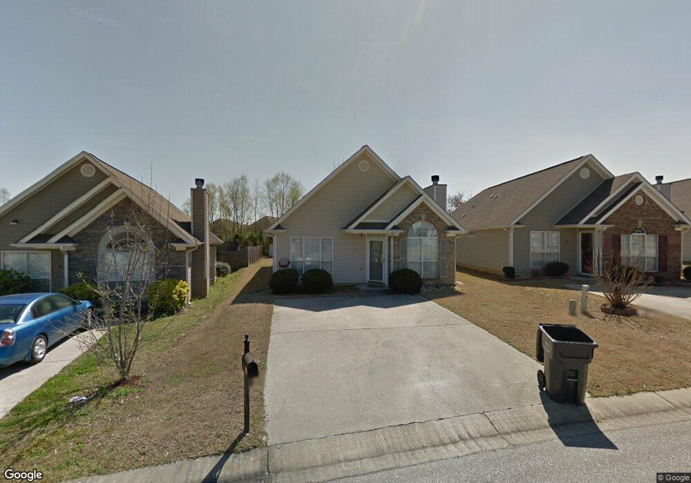 125 Mayfair Ln, Calera, AL 35040 - photo 1