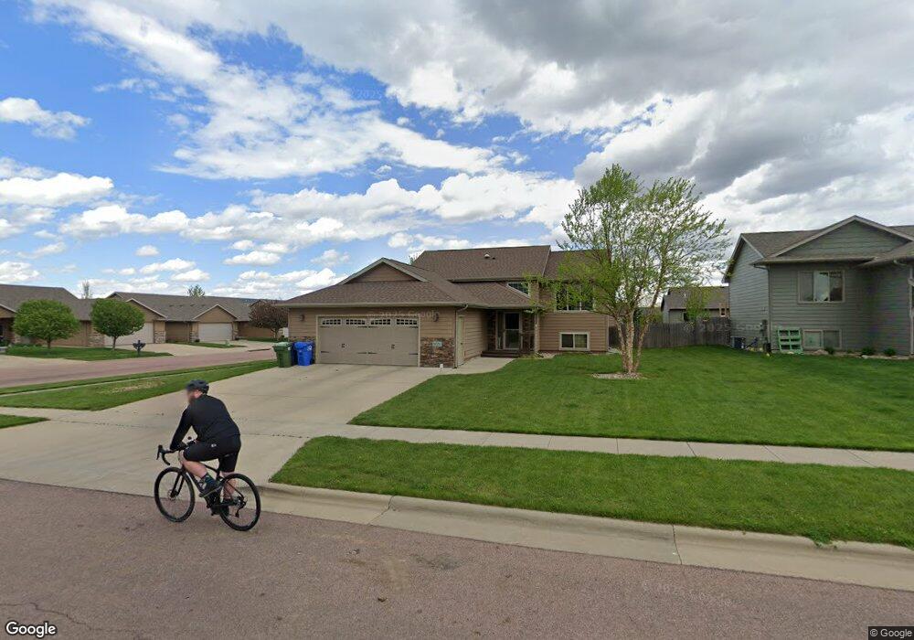 5200 S Breezeway Ave, Sioux Falls, SD 57108 - photo 1