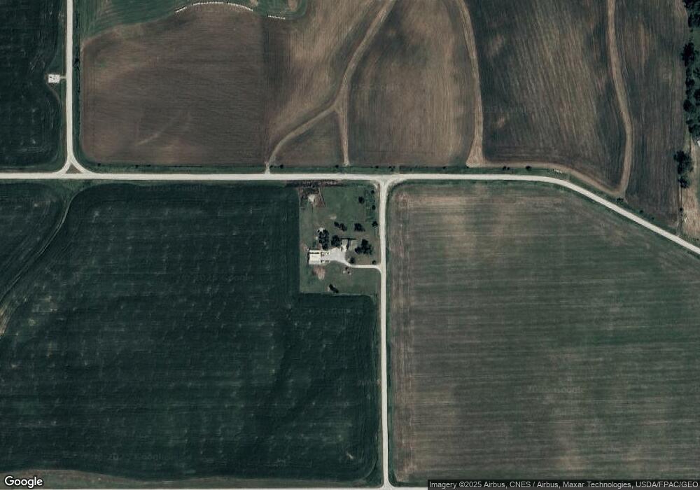 2217 W 62nd St N, Newton, IA 50208 - photo 1