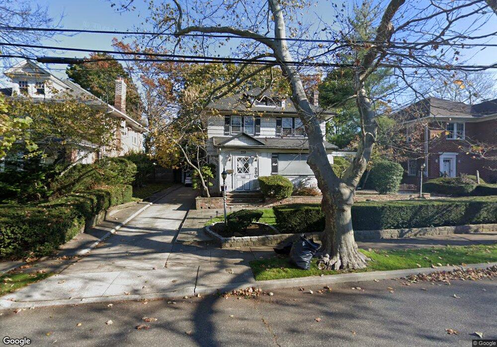 220 Henley Rd, Woodmere, NY 11598 - photo 1