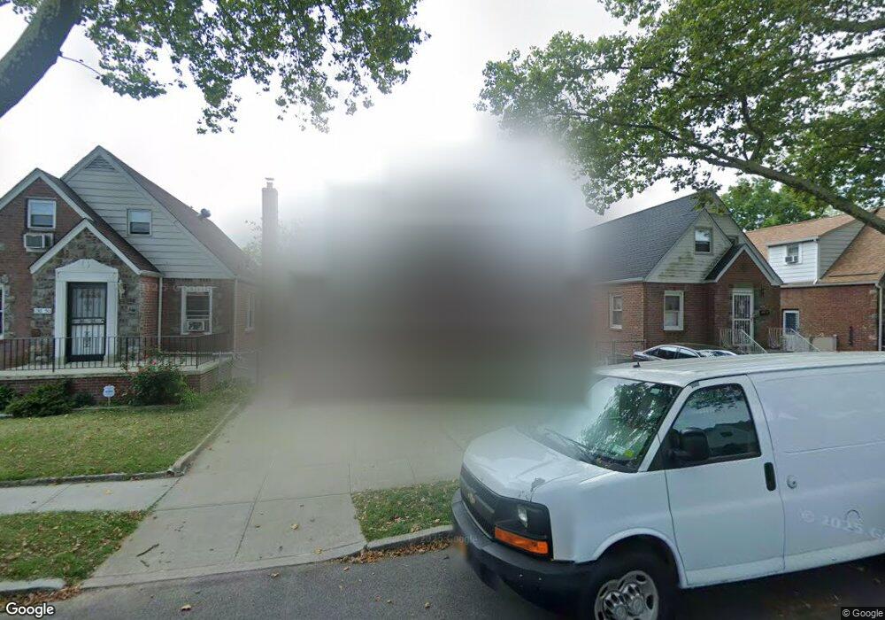 13848 62nd Rd, Flushing, NY 11367 - photo 1