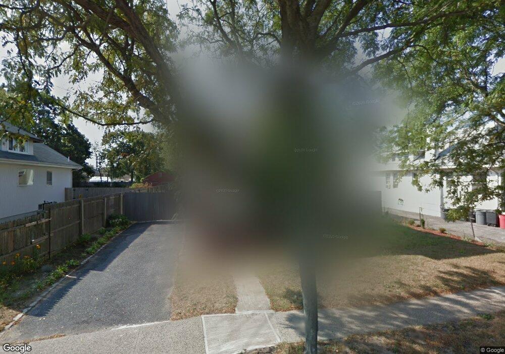 714 Atlantic Ave, Baldwin, NY 11510 - photo 1