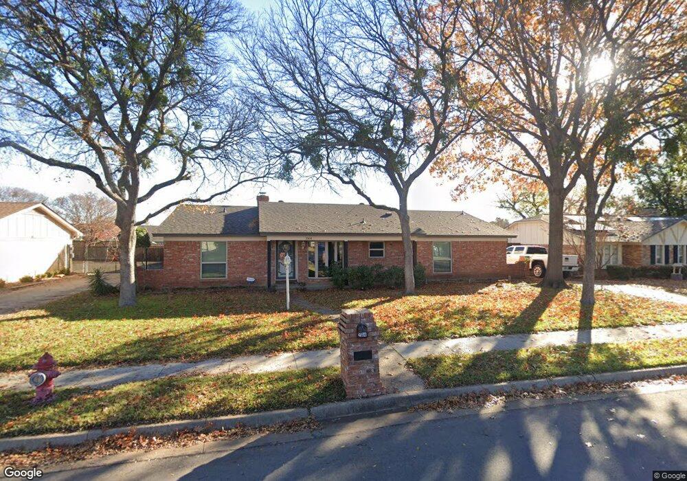 2504 Lakeview Dr, Bedford, TX 76021 - photo 1