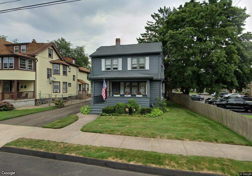 19 Elm St, East Haven, CT 06512 - photo 1