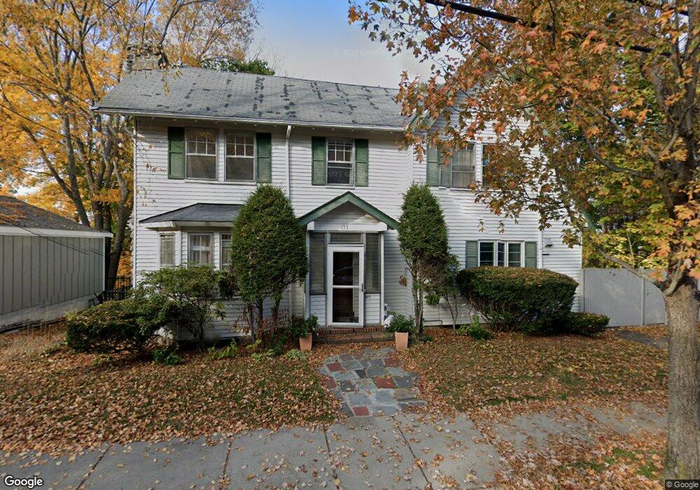 135 Algonquin Rd, Chestnut Hill, MA 02467 - photo 1