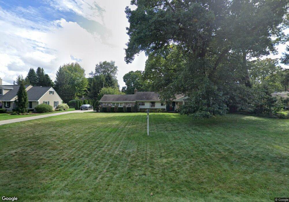 6123 Lantern Ln, Bloomfield Hills, MI 48301 - photo 1