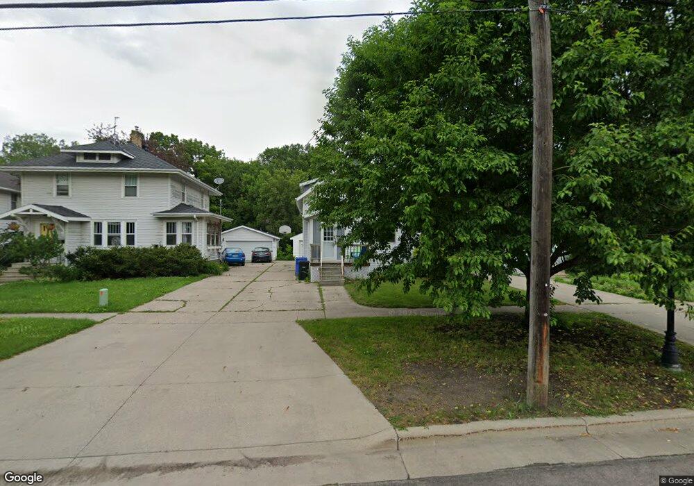 1415 9th Ave S, Fargo, ND 58103 - photo 1