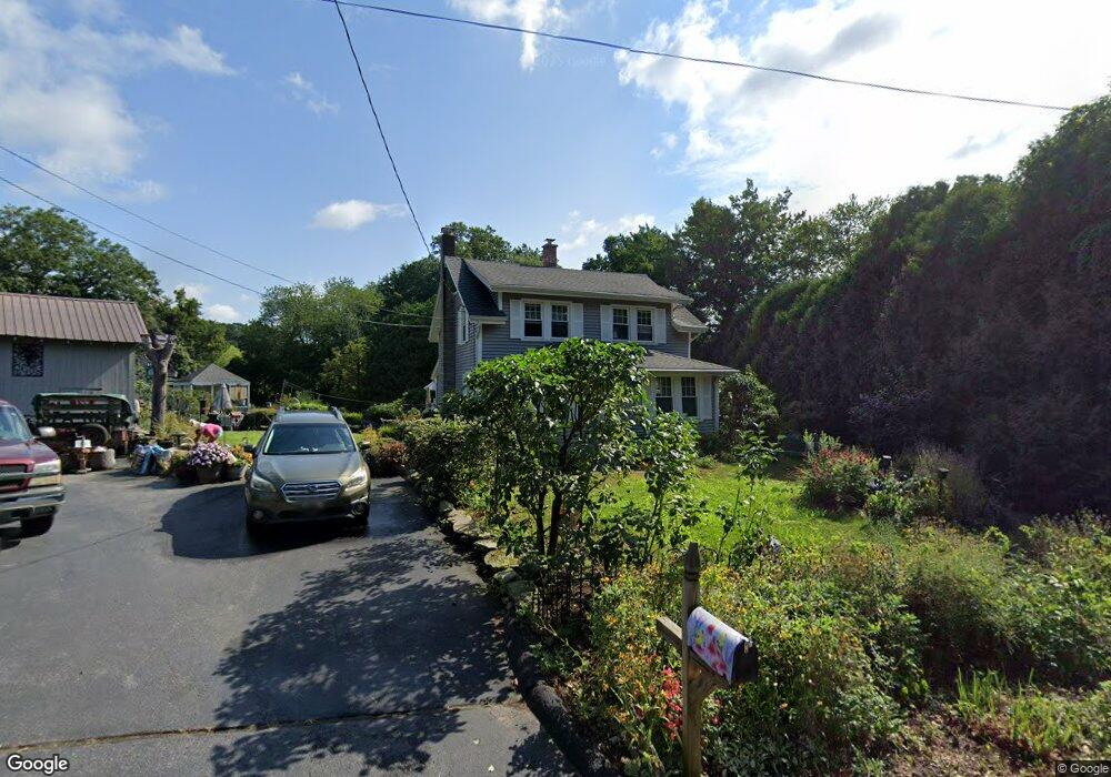 69 Upper Pattagansett Rd, East Lyme, CT 06333 - photo 1