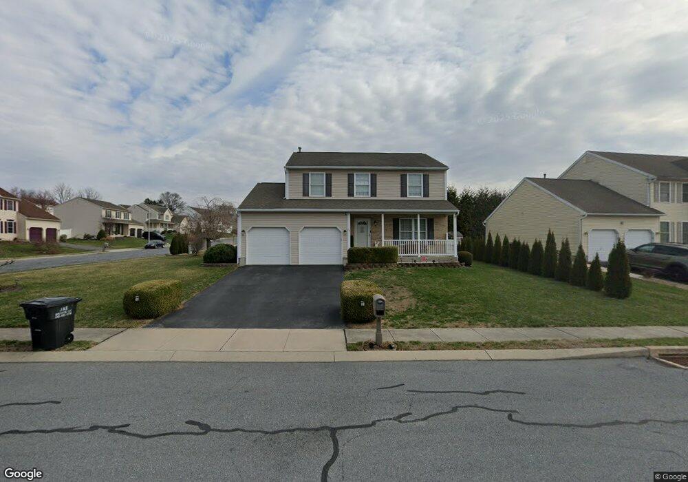 35 Oswego Ln, Reading, PA 19605 - photo 1