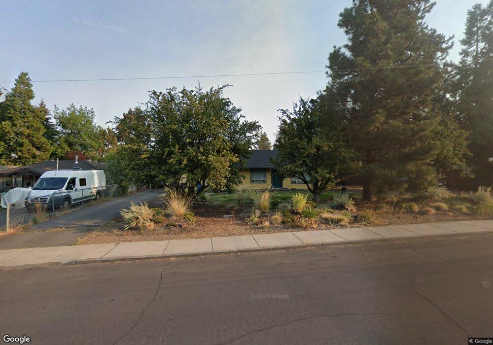 734 NE Norton Ave, Bend, OR 97701 - photo 1