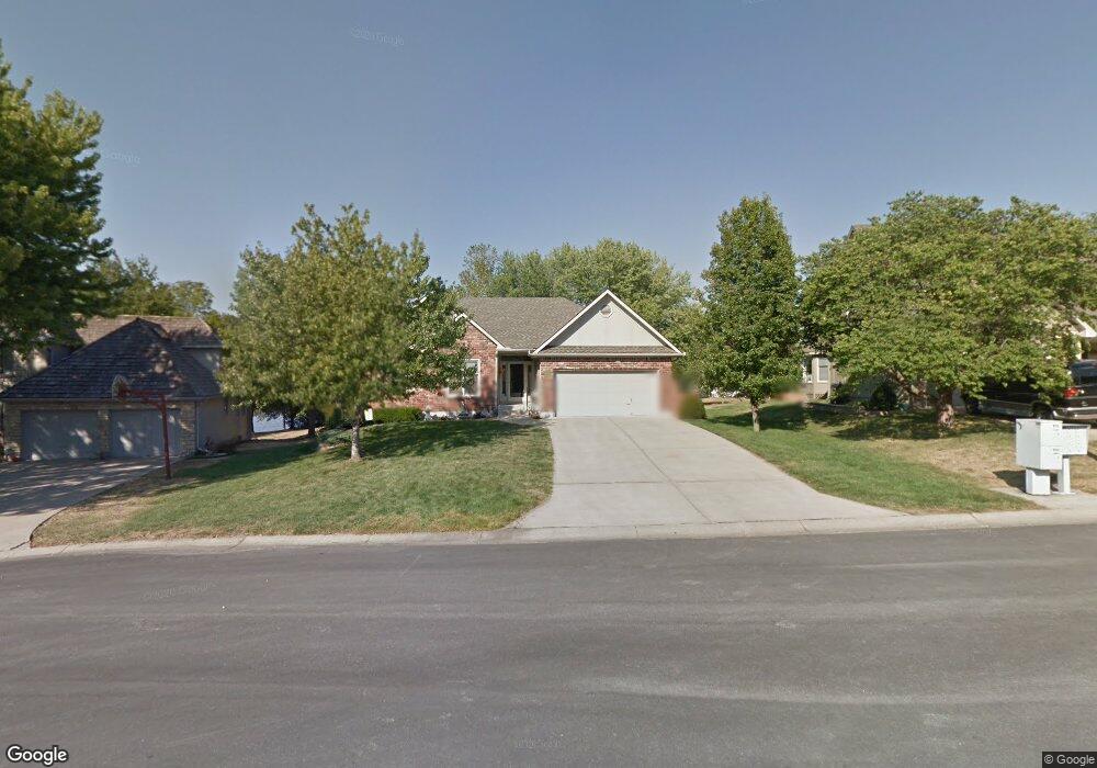 334 SW Marsh Wren St, Lees Summit, MO 64082 - photo 1