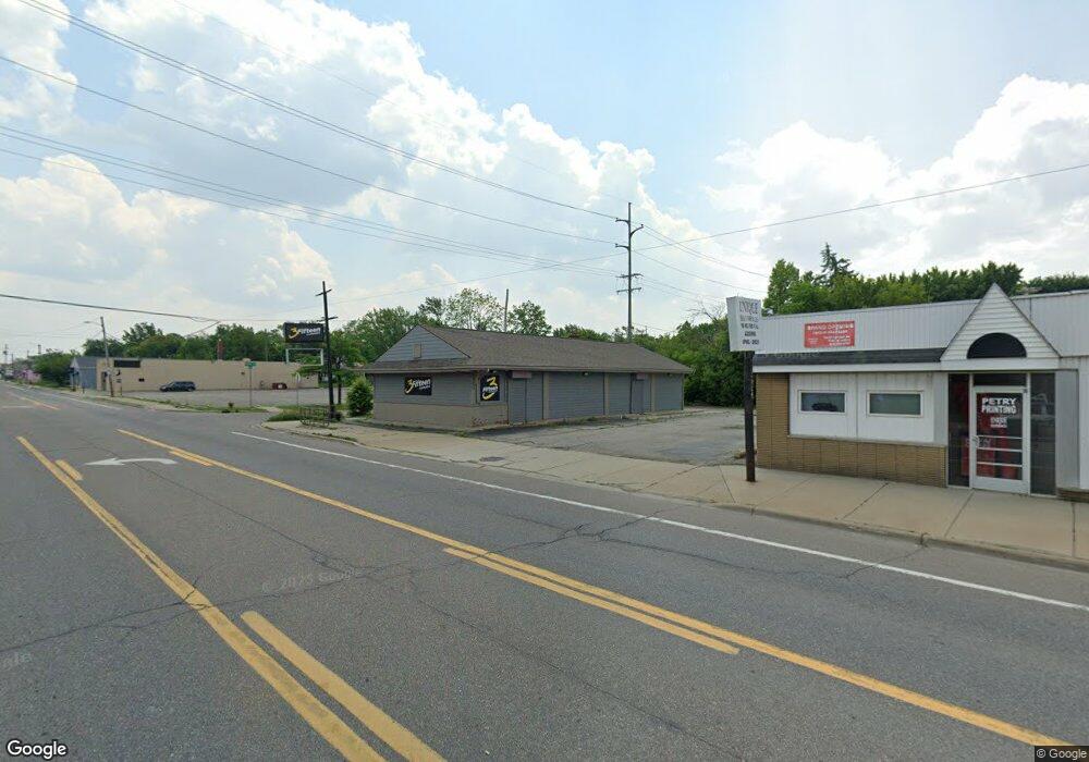 3401 Corunna Rd, Flint, MI 48503 - photo 1