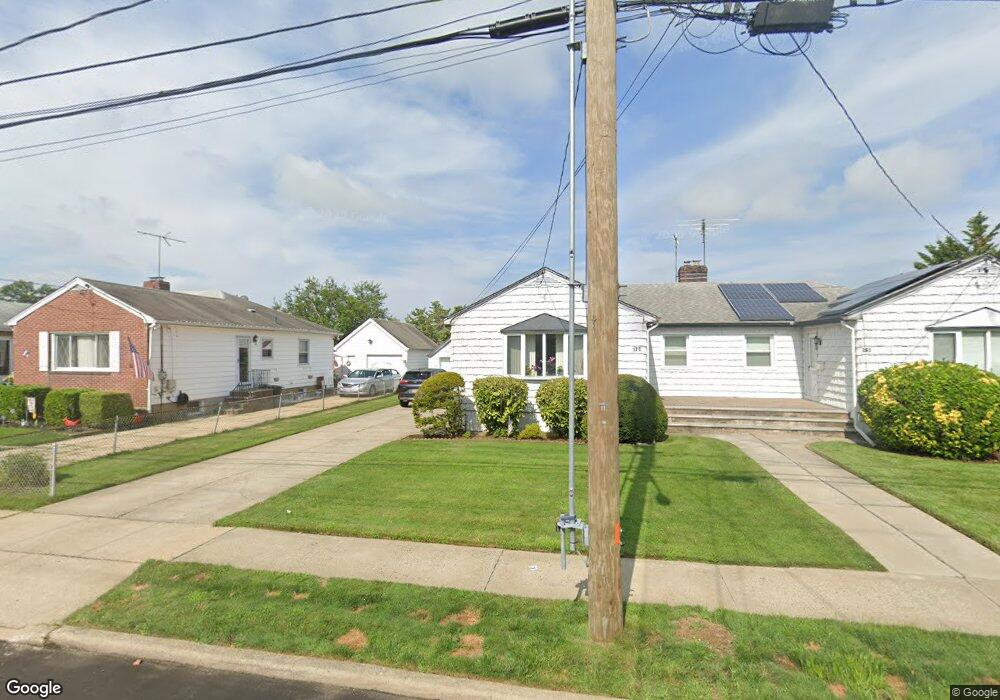 177 Barrymore Blvd, Franklin Square, NY 11010 - photo 1