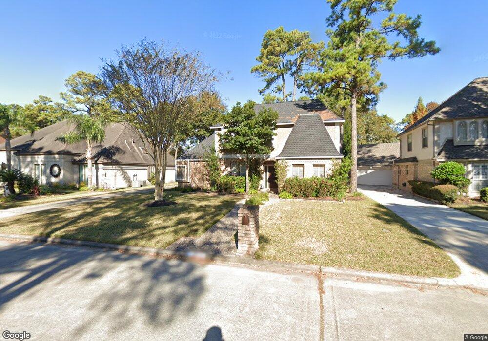 3810 Cherry Forest Dr, Houston, TX 77088 - photo 1