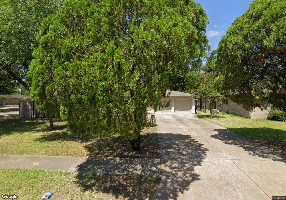 9003 Bunny Run Dr, Houston, TX 77088 - photo 1