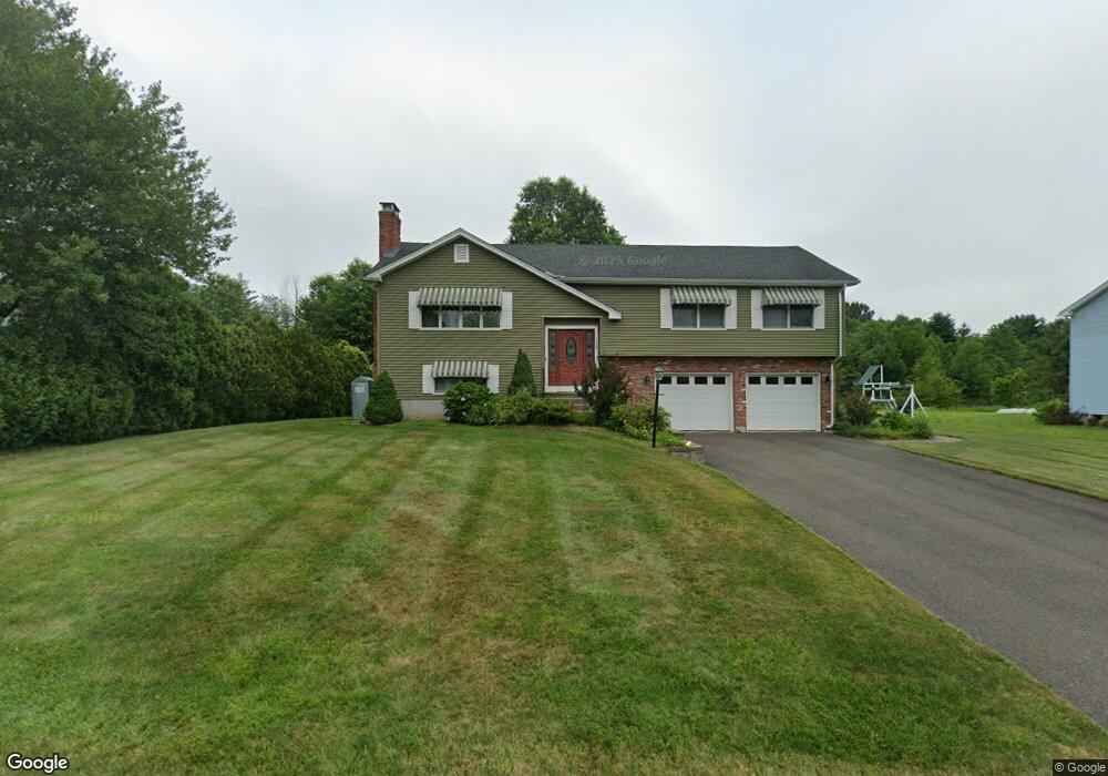 332 Quail Run Rd, Suffield, CT 06078 - photo 1