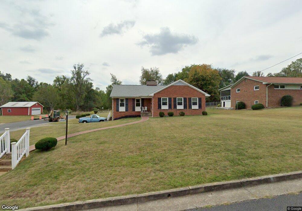 2300 Belvue Rd, Waynesboro, VA 22980 - photo 1