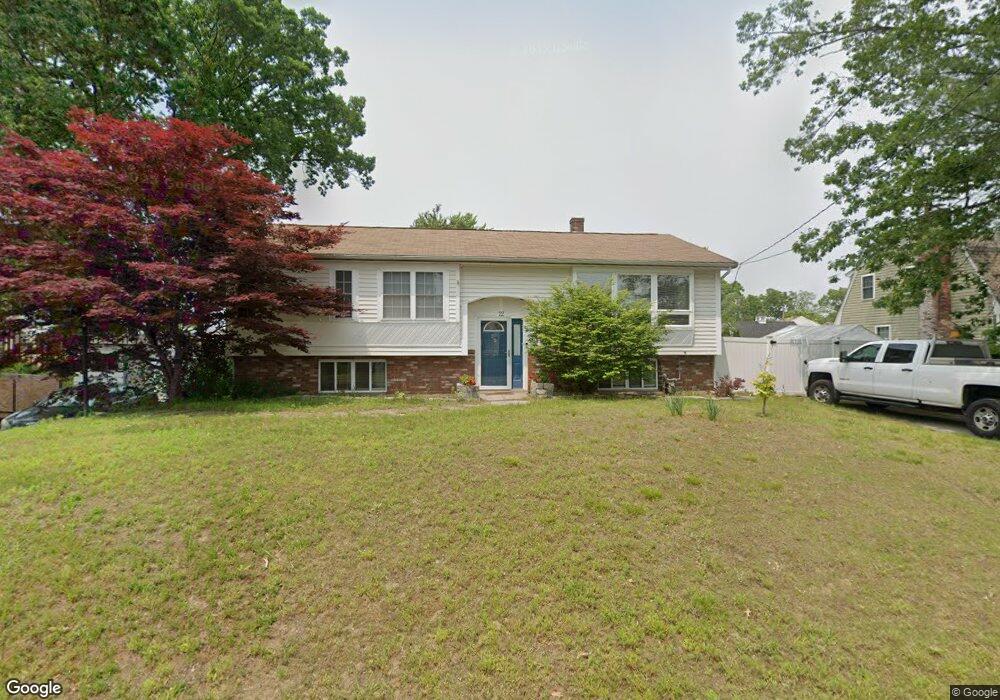 22 Kennedy Dr, Nashua, NH 03060 - photo 1