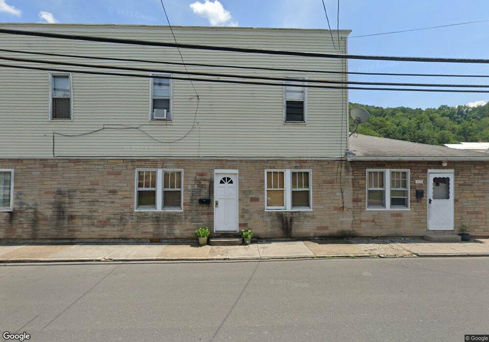 33 Chestnut St, Keyser, WV 26726 - photo 1