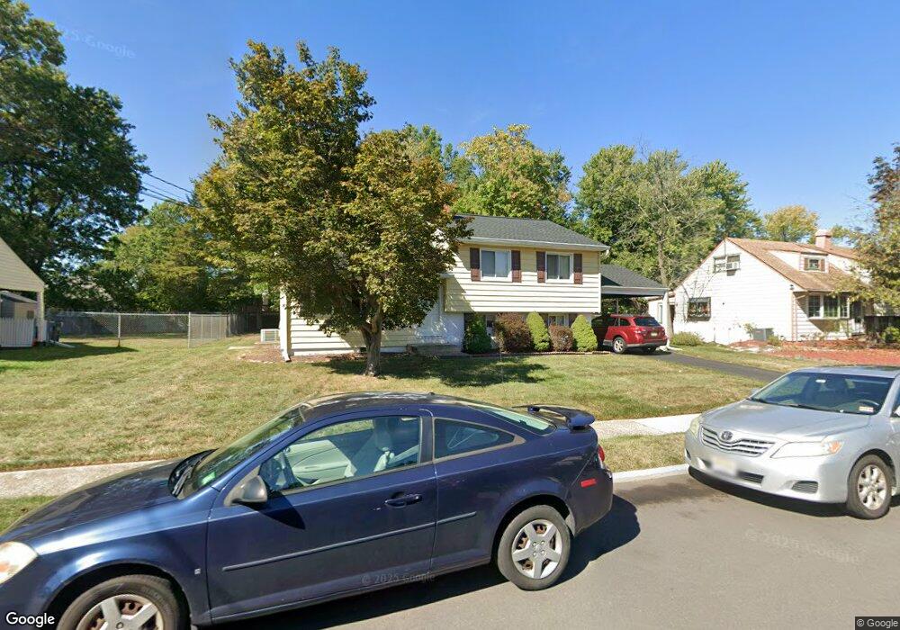 28 Ulysses Rd, Somerset, NJ 08873 - photo 1