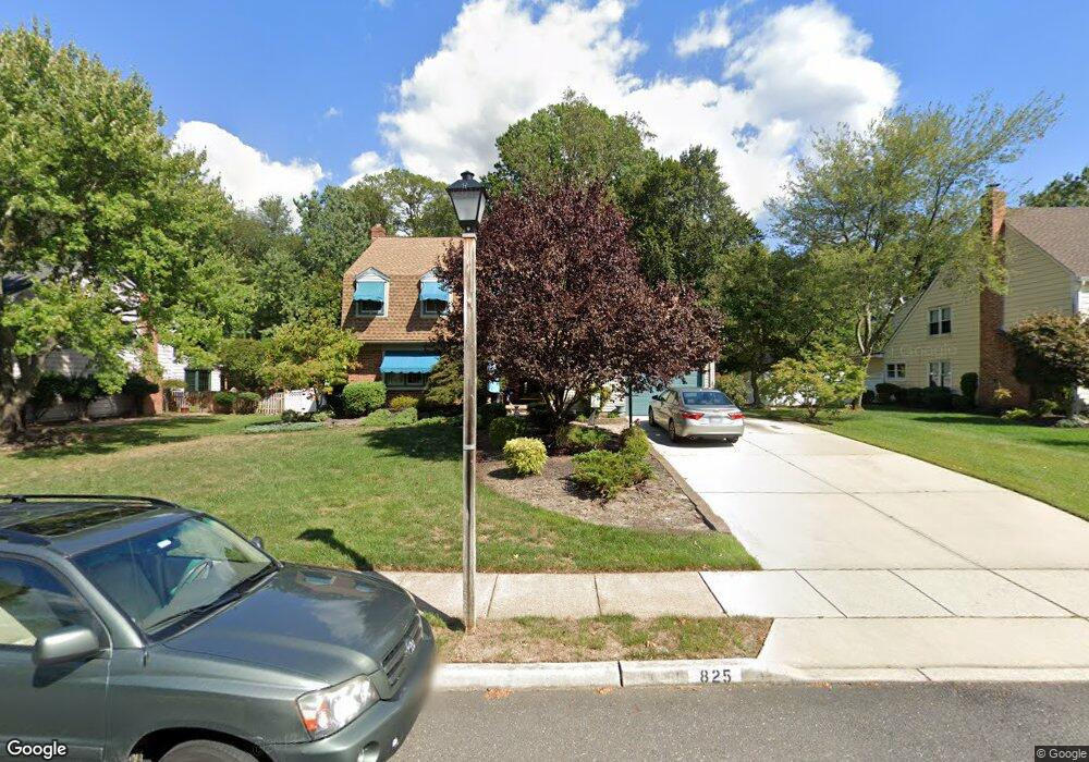 825 Doncaster Dr, West Deptford, NJ 08066 - photo 1