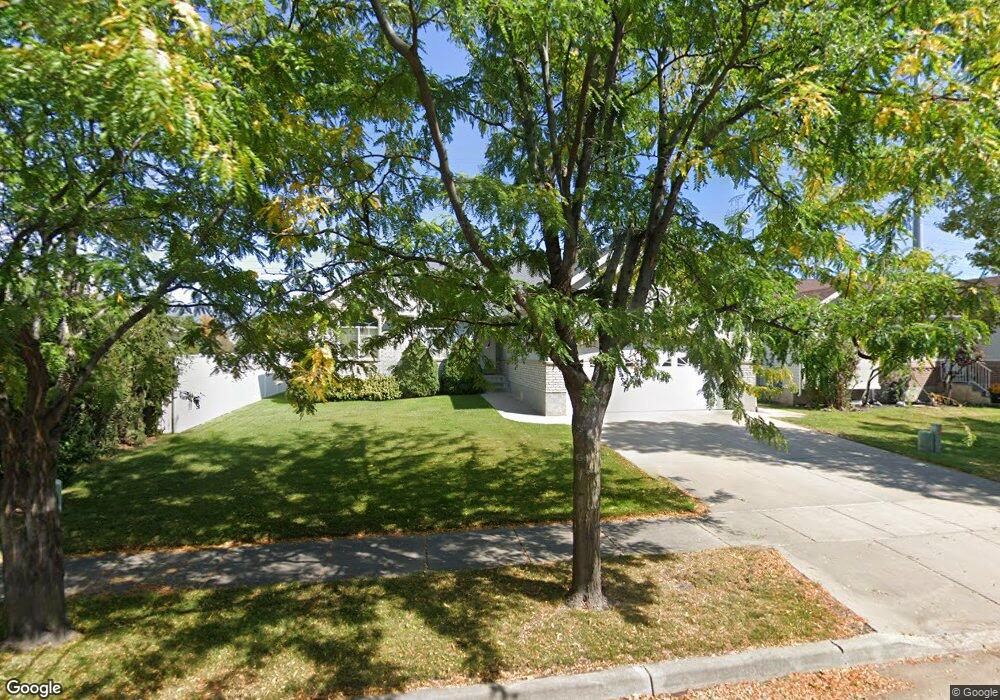 1389 Bridgeview Dr, Layton, UT 84041 - photo 1