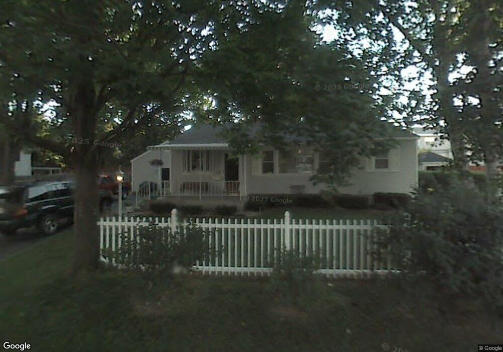 132 Sunnyside St, Manchester, NH 03103 - photo 1