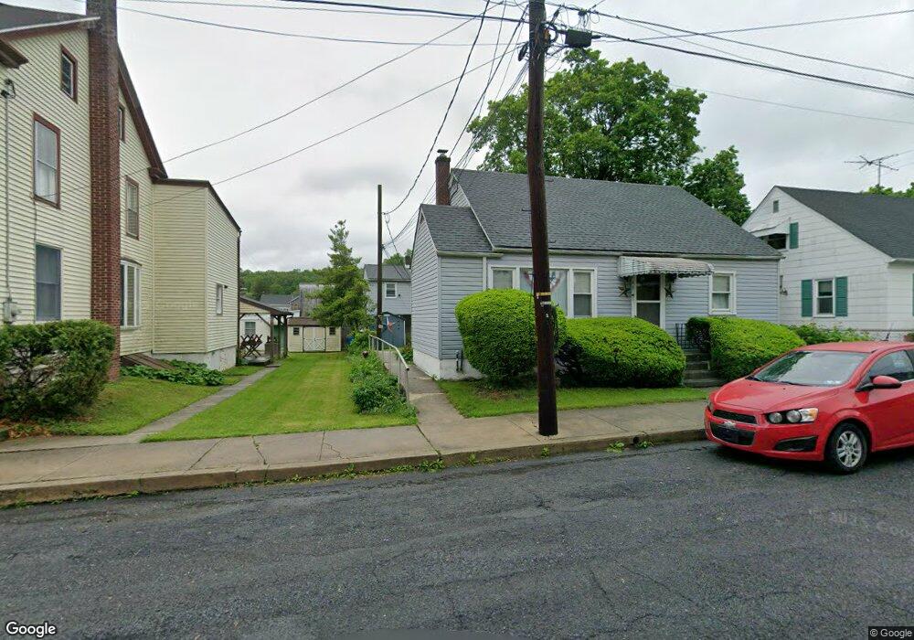 148 E Spring St unit 5, Bechtelsville, PA 19505 - photo 1