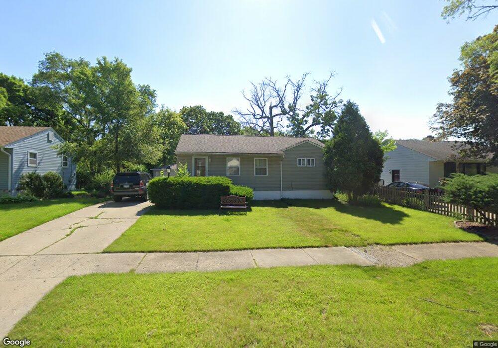 1907 Apache Rd unit 1, Waukegan, IL 60087 - photo 1
