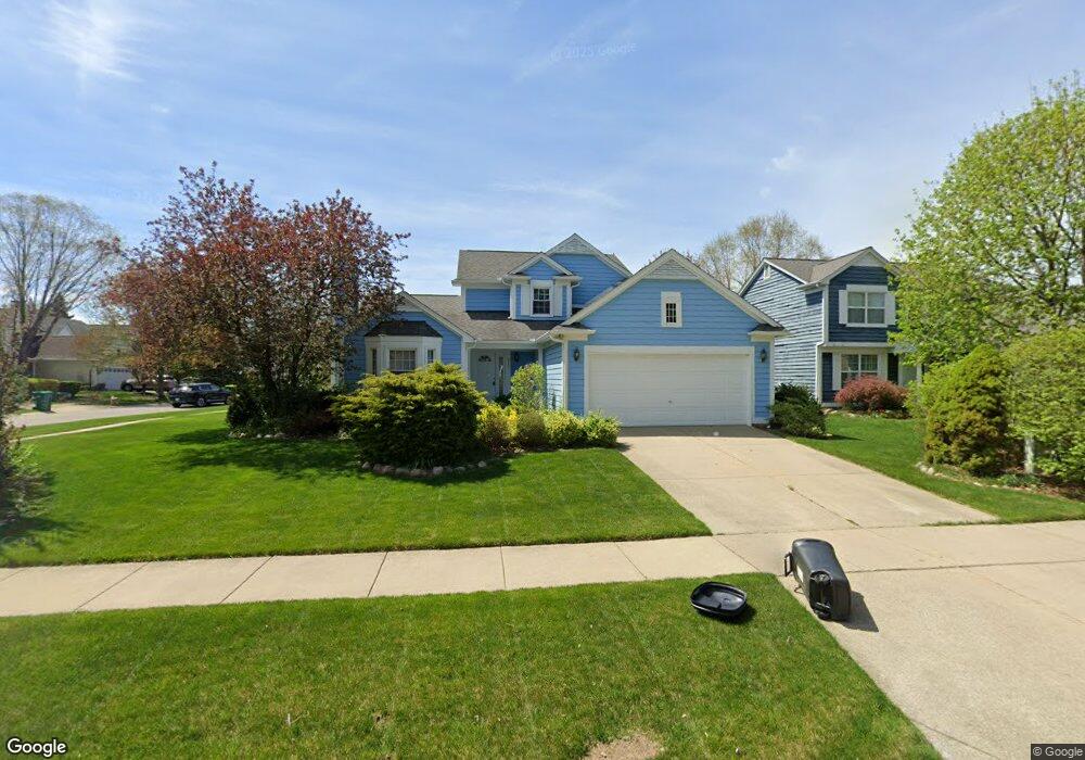 942 Linden Way, Auburn Hills, MI 48326 - photo 1