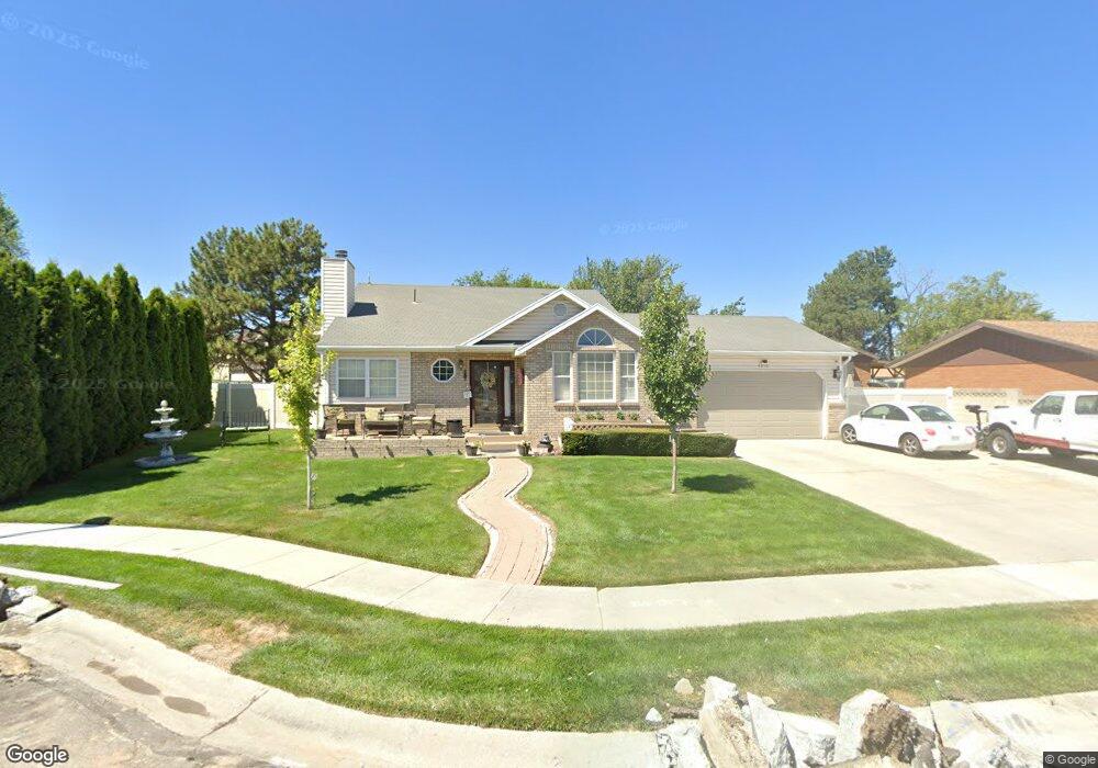 7610 Spring Dr, West Jordan, UT 84084 - photo 1