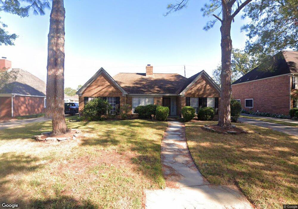 15942 Sweetwater Creek Dr, Houston, TX 77095 - photo 1