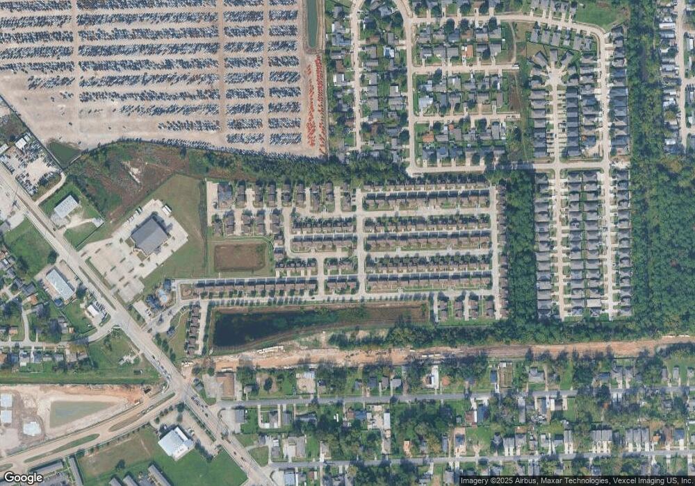 215 Jacob Field Ln, Houston, TX 77088 - photo 1