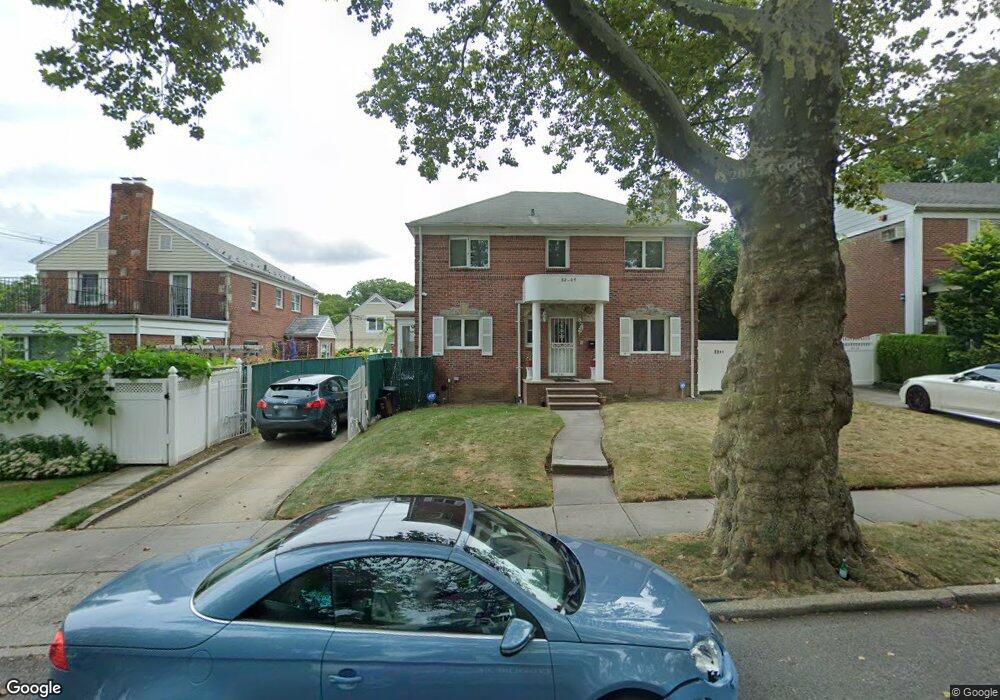 82-07 192nd St, Hollis, NY 11423 - photo 1