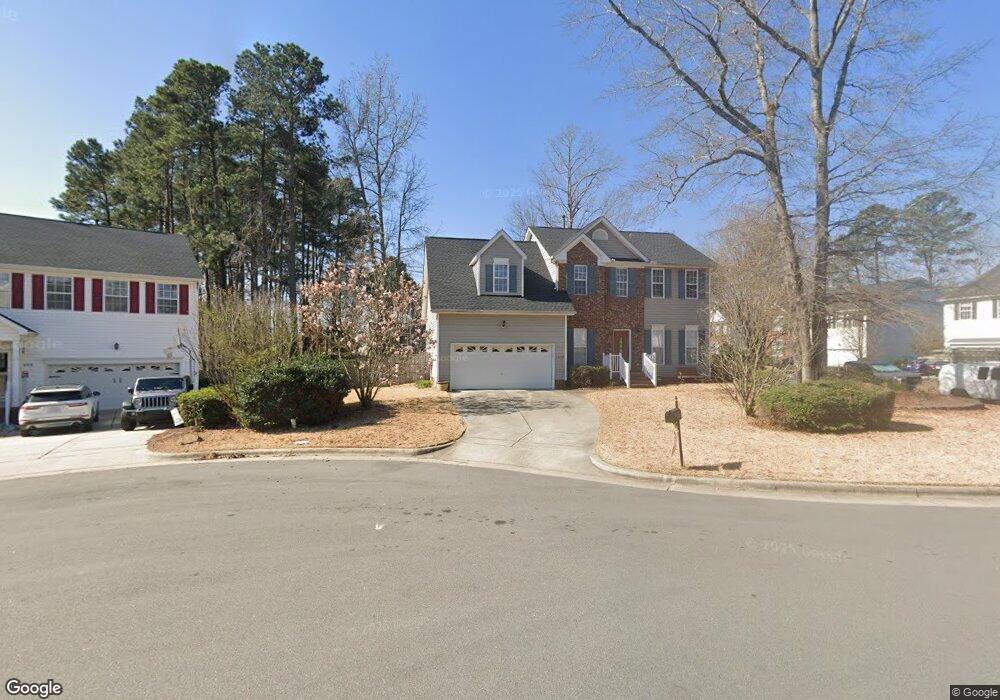 2000 Crocketts Ct, Apex, NC 27502 - photo 1