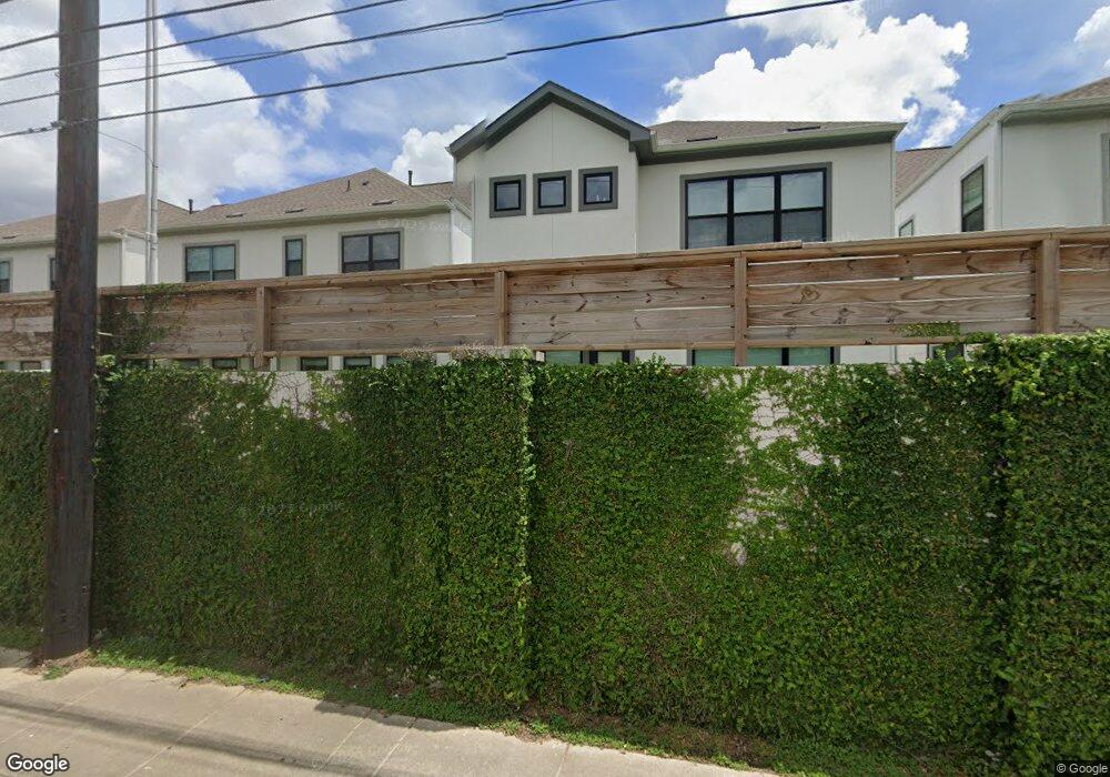 1750 Ojeman Point Ln, Houston, TX 77055 - photo 1