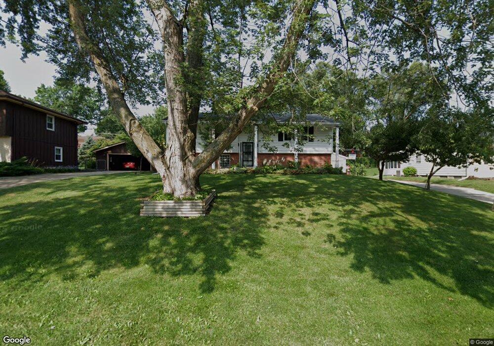 2076 NW 80th Place, Clive, IA 50325 - photo 1