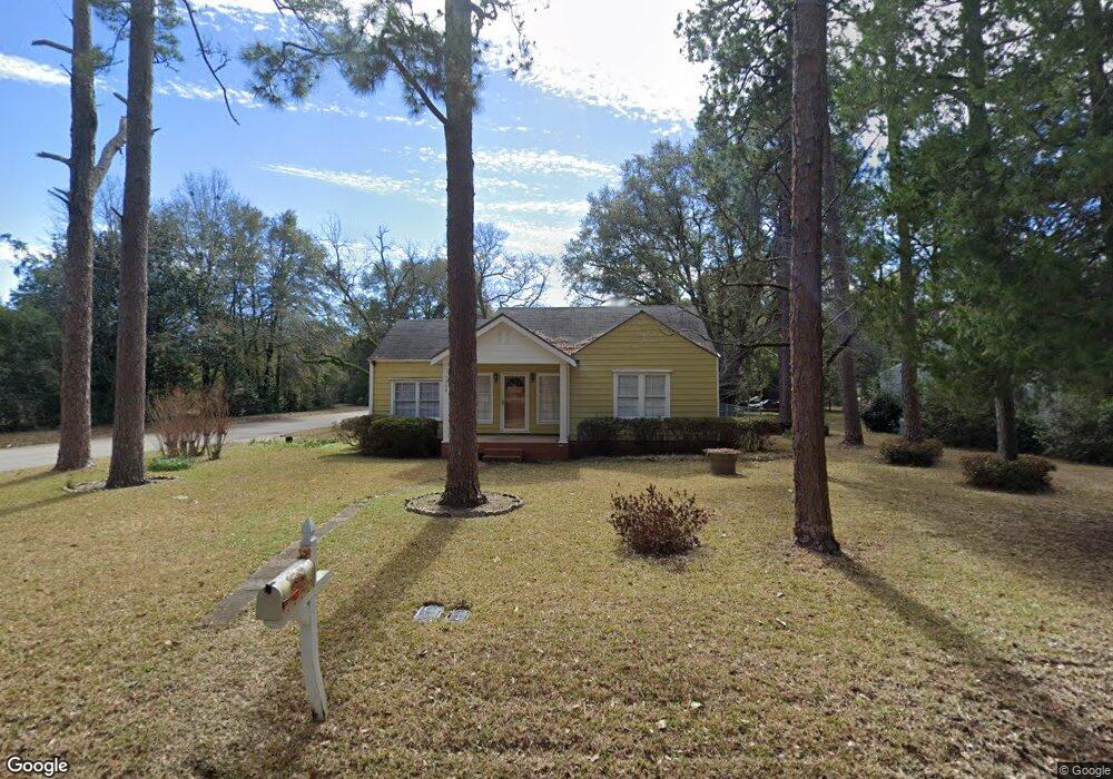 1300 Avalon Ave, Albany, GA 31707 - photo 1