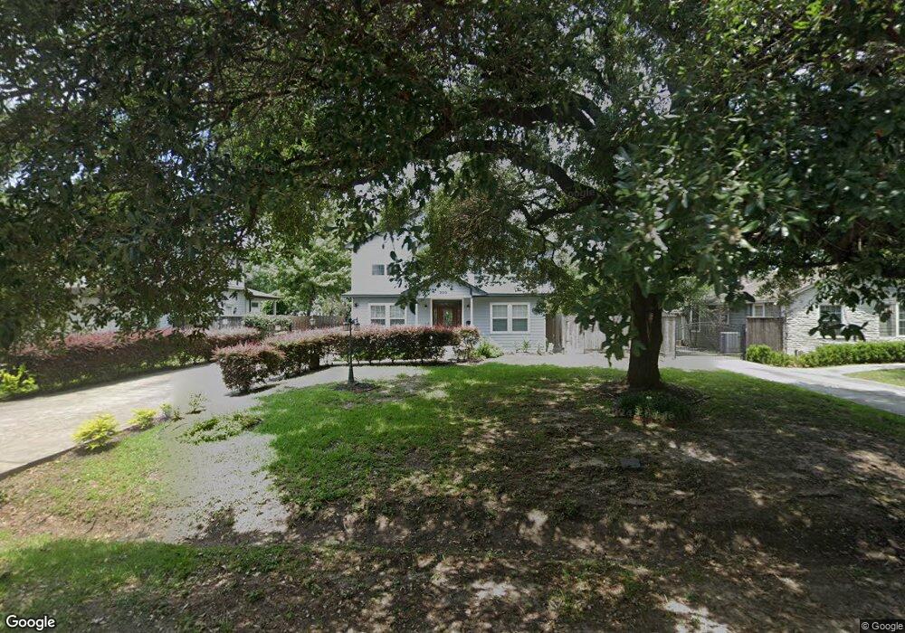 320 W 30th St, Houston, TX 77018 - photo 1